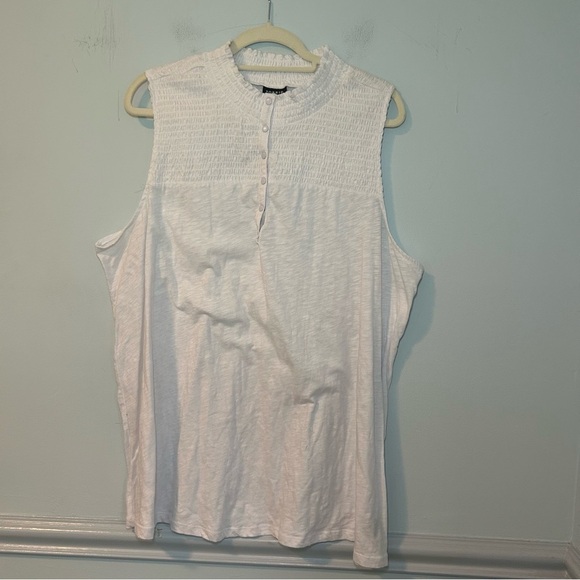 torrid Tops - Torrid White Heritage Slub Smocked Yoke Henley Tank Size 3X
